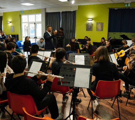 Restore the Music Milan: the students’ performance with their new musical instruments