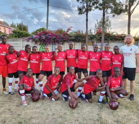 Christmas 2022: the Rossoneri’s gift for the girls of Sport for Change