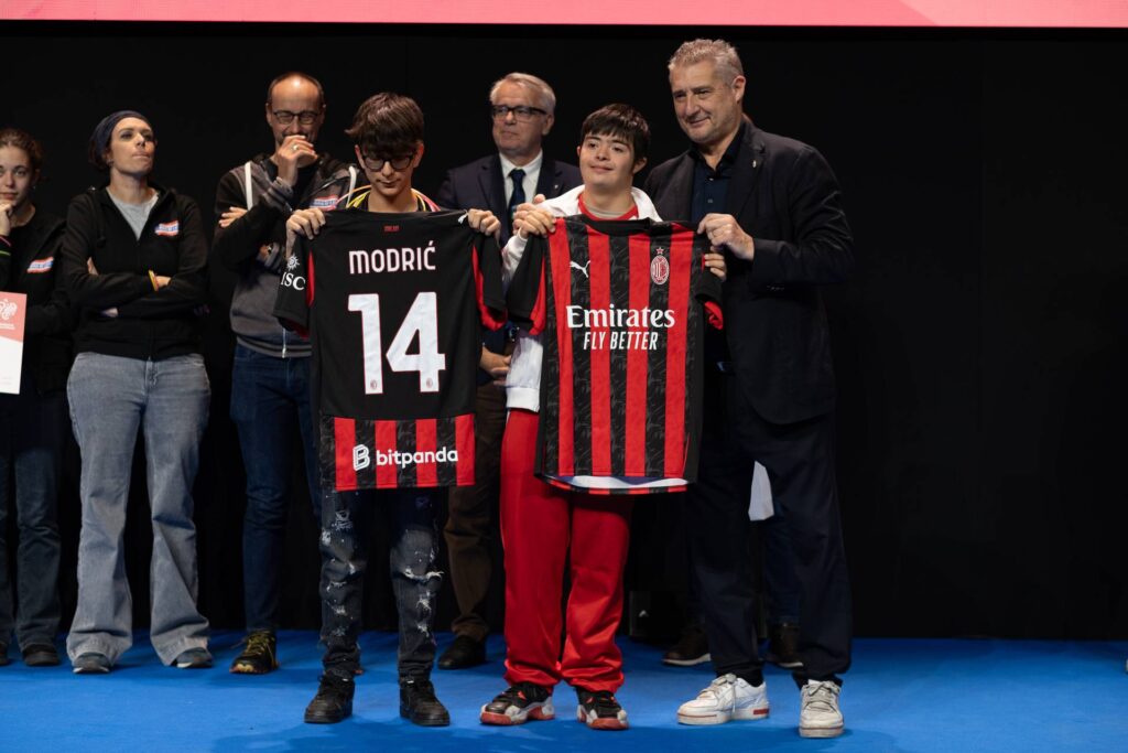 Questa immagine ha l'attributo alt vuoto; il nome del file è 4-2-1-1024x683.jpg