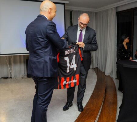 Fondazione Milan e Fondazione Mama Sofia a Kinshasa: prosegue l’impegno per inclusione e sport giovanile